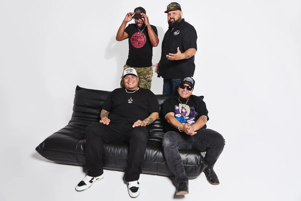 Giovannie & The Hired Guns